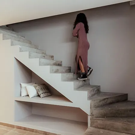 Albergue Arca Nova - *