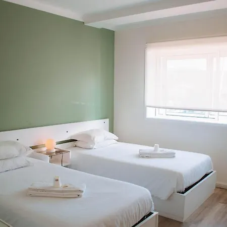Arca Nova Guest House - Caminha Hostel